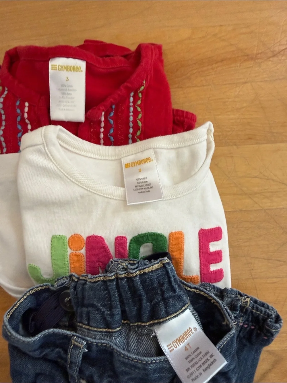 Gymboree White & Red Long-Sleeve Tee Set with Holiday Graphic
